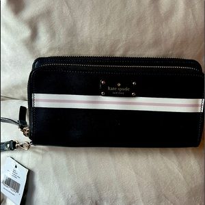 Kate Spade Wristlet NWT